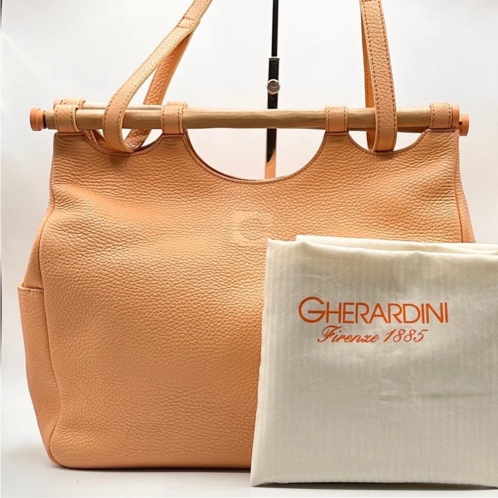 Gherardini Firenze Italian peach pebbled leather wood handle shoulder hand bag